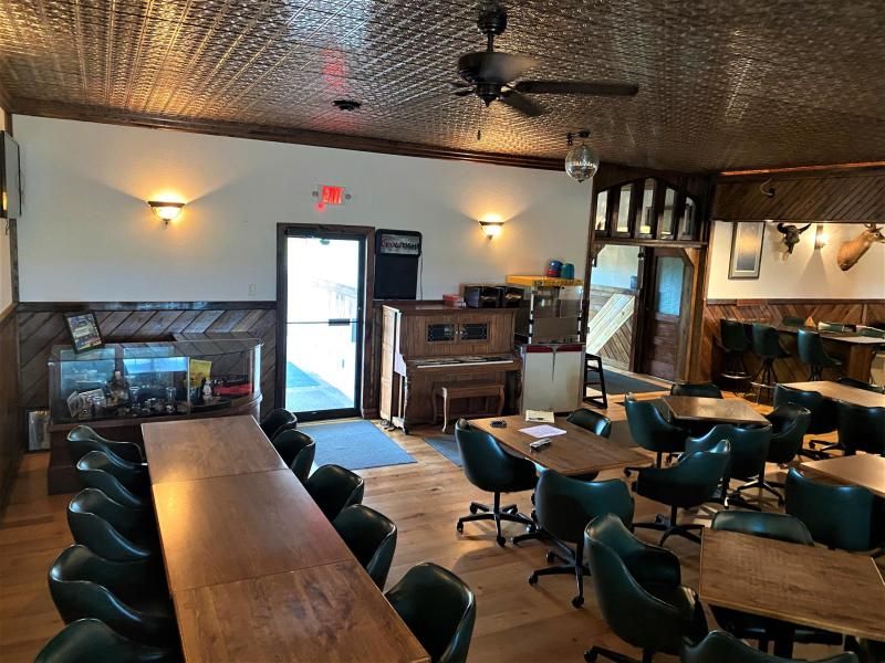 36275 US HWY 12, Ipswich, SD 57451